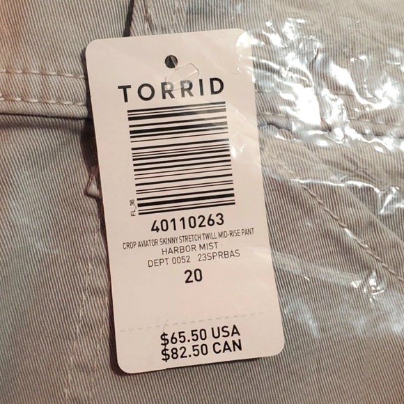 ❤NWT VINTAGE TORRID CROP AVIATOR PANT - HARBOR MIST - COMFORT WAIST - PLUS SIZE - Picture 4 of 13